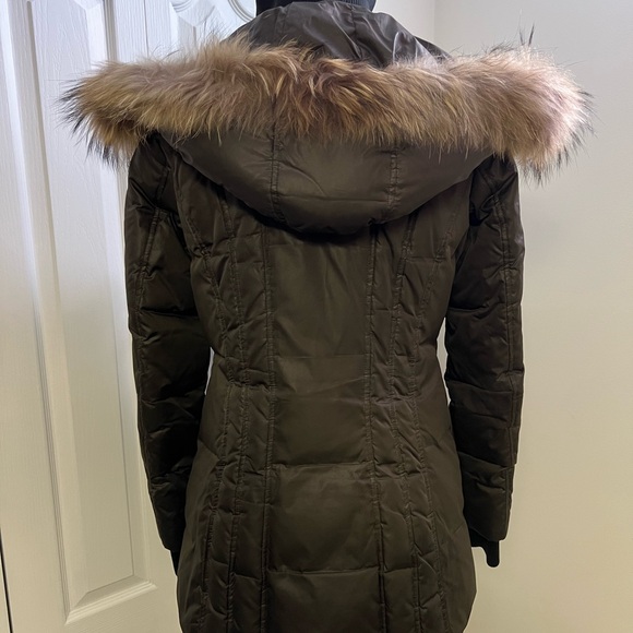 RUDSAK Olive Green Fur-Trimmed Women’s Parka Jacket - Picture 8 of 13
